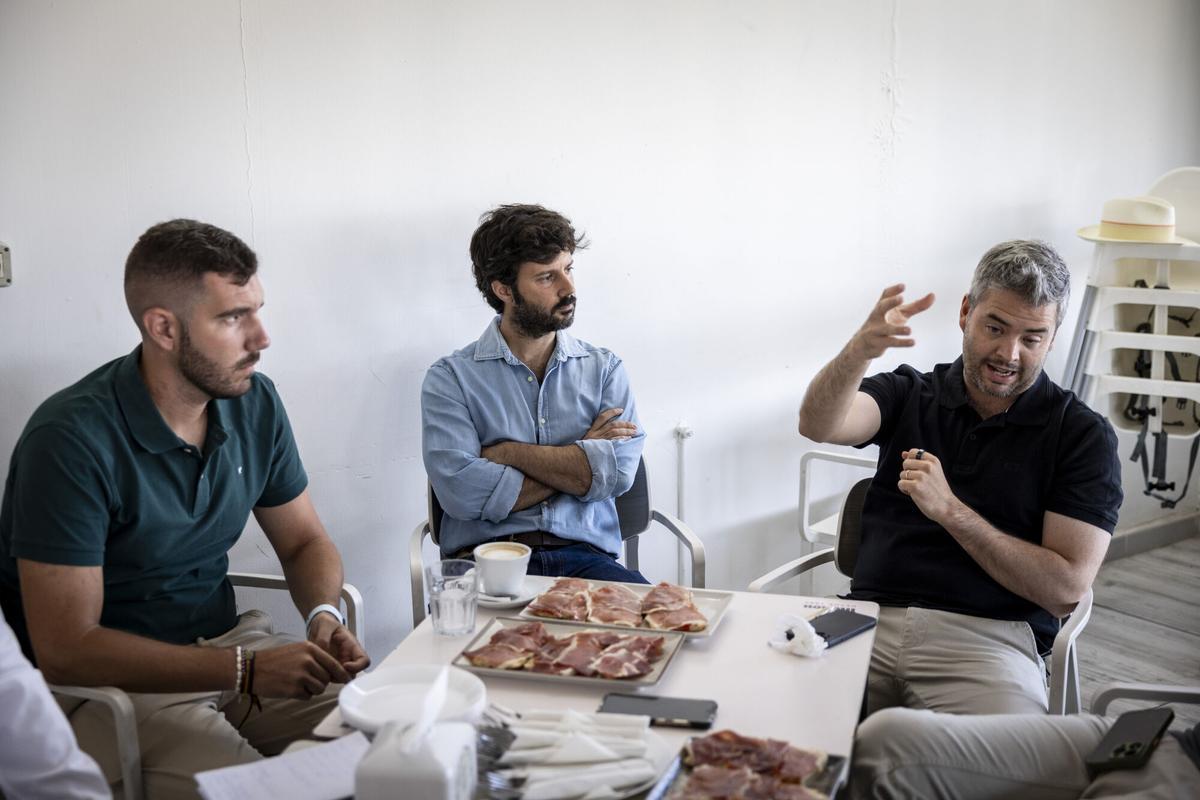 DESAYUNO INFORMATIVO CON EL NUEVO INVERSOR DEL CLUB DE FUTBOL FEMENINO EN ZARAGOZA
