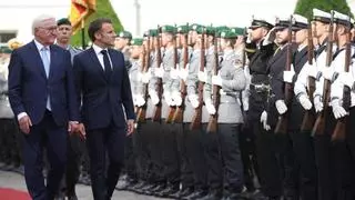 Macron clama desde Berlín contra "la fascinación por el autoritarismo"