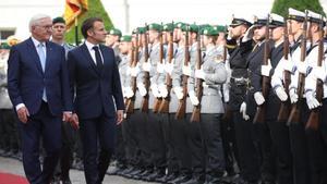 Macron visita Berlín.