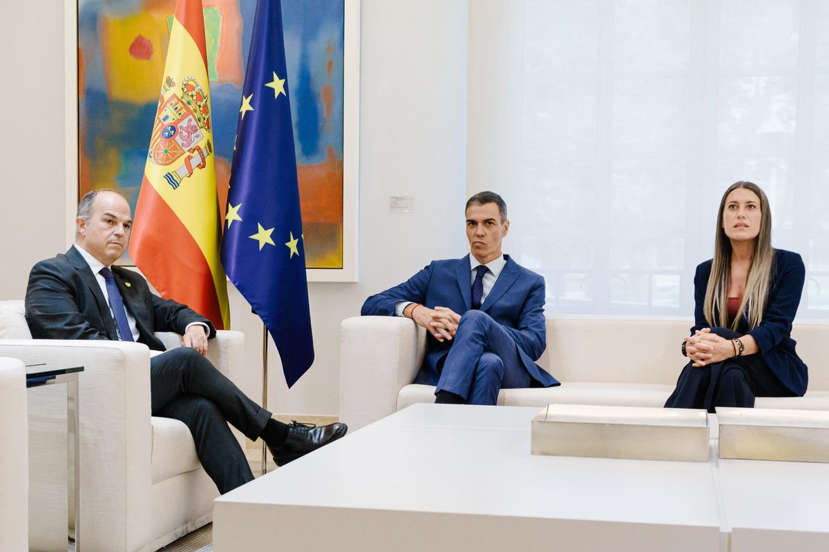"Senyors i senyores de Junts, trenquin ponts i deixin caure el Govern"