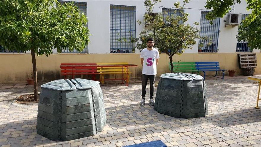 Compostadoras de Sadeco para el Jardín Botánico y a los huertos de la Asomadilla