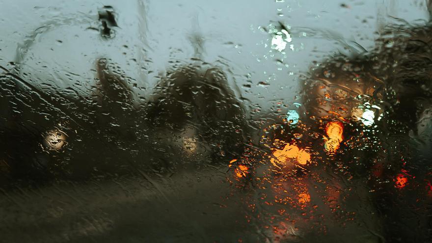 Viral Car Tips | The authoritative and natural trick to get rid of rain on your car windows