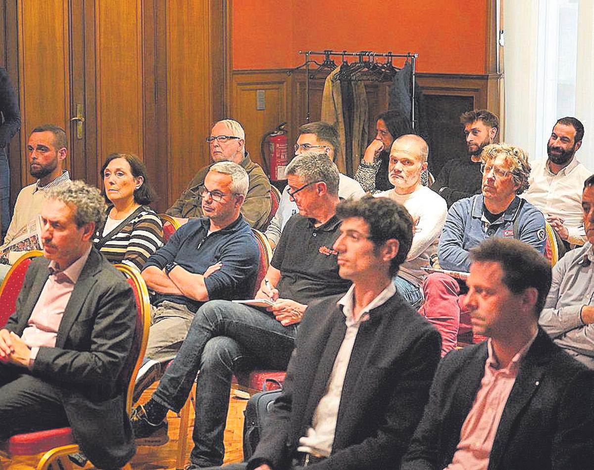 Públic de l'acte celebrat a la Cambra de Comerç de Girona.