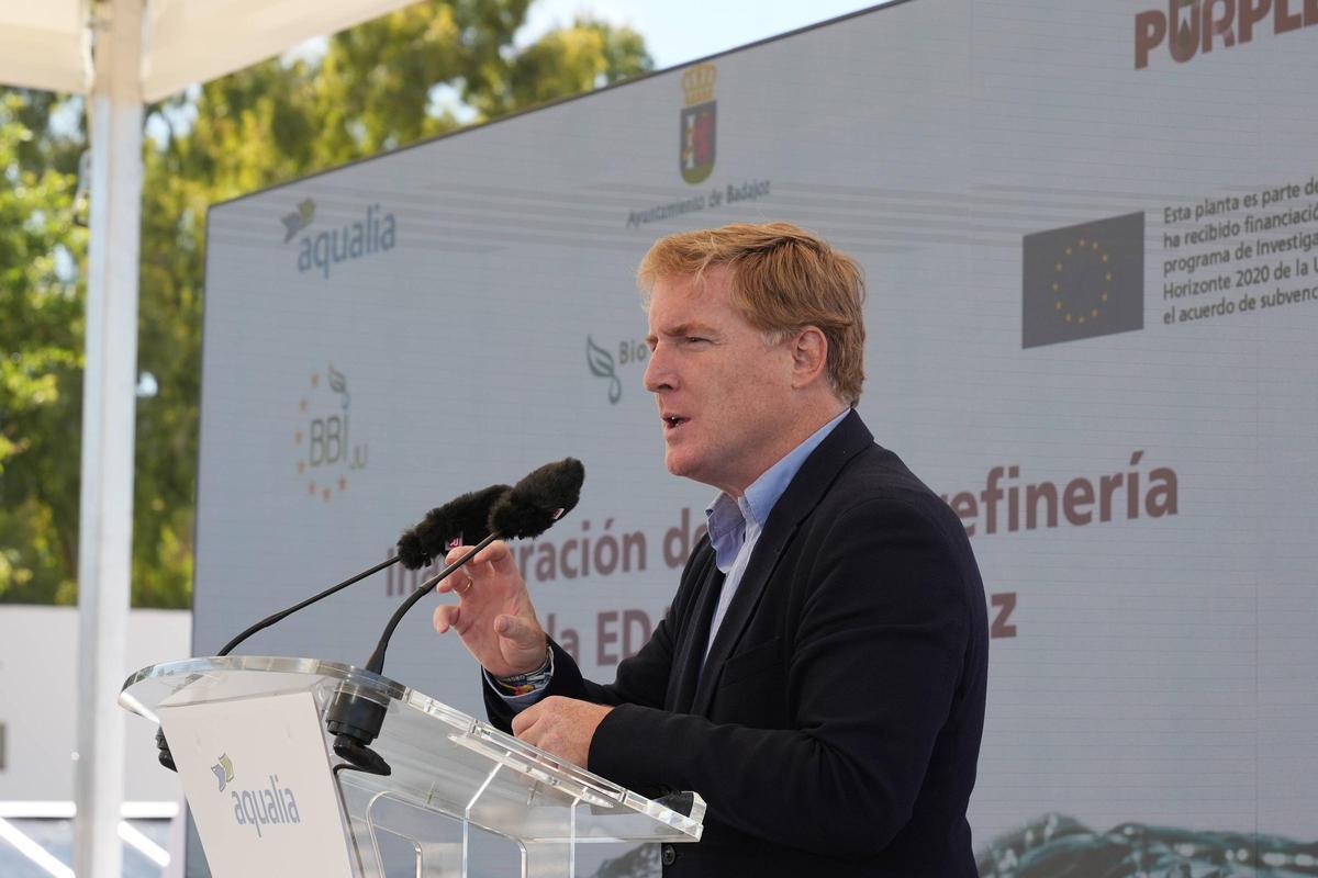 Fotogalería | La inauguración de la fotobiorrefinería de la Estación Depuradora de Aguas Residuales (EDAR) de Badajoz