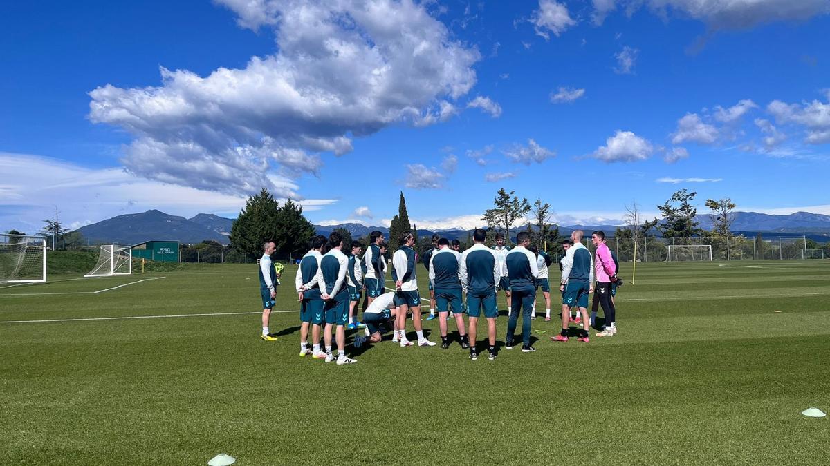 El Málaga CF ha entrenado hoy en Gerona tras el empate en Andorra.