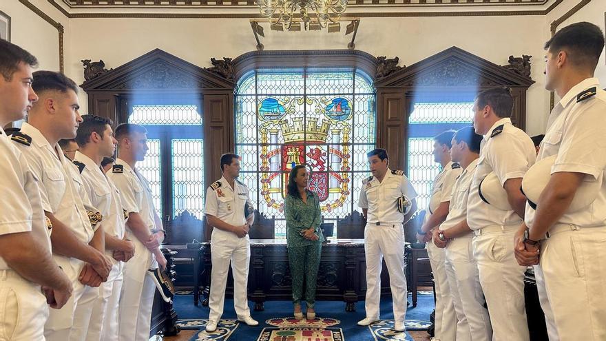 Marín despide a 126 futuros oficiales antes de una graduación presidida por Felipe VI