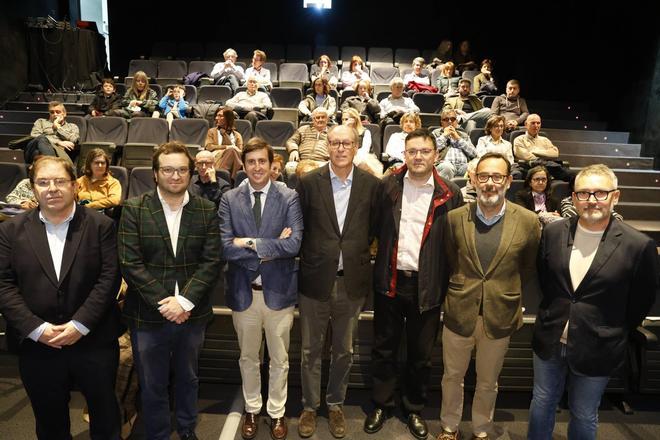 Luis Fernández-Vega, en la clausura de la XI Semana de la Ciencia: en imágenes