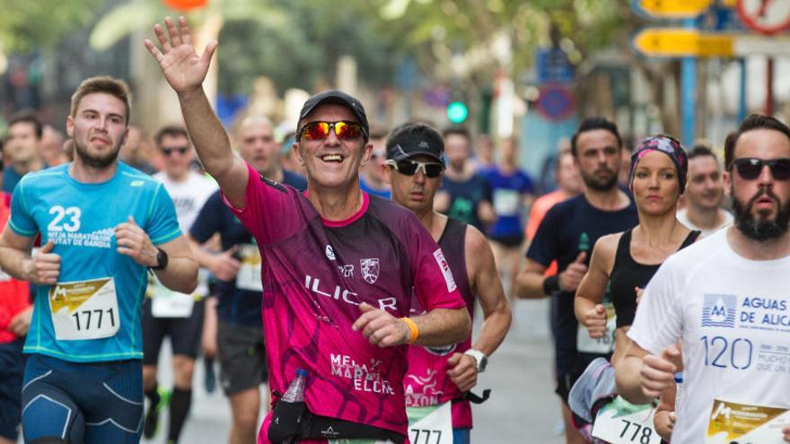 Más de 1.000 inscritos en la Media Maratón de Alicante