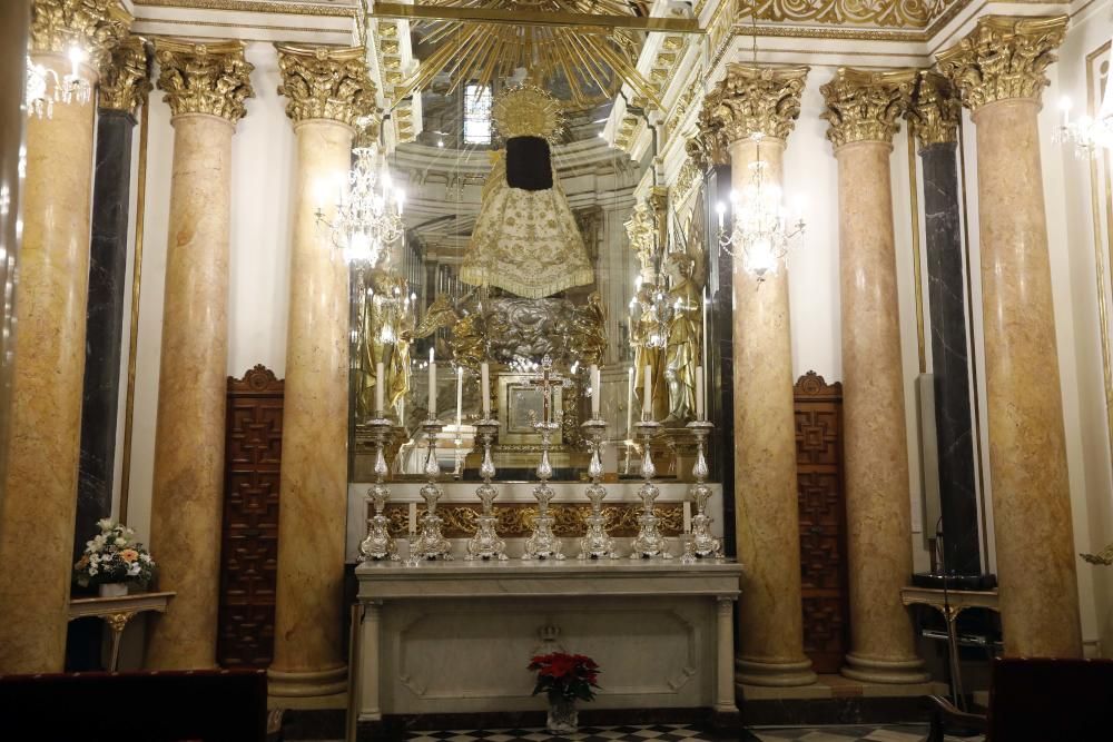 La Basílica de la Virgen de los Desamparados, el templo de los 350 años