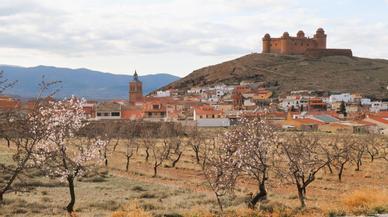 Escápate a la naturaleza: estas son las mejores casas rurales de Granada para pasar el puente de mayo