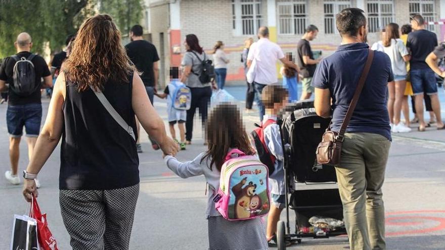 Educación simplifica los pasos para la escolarización