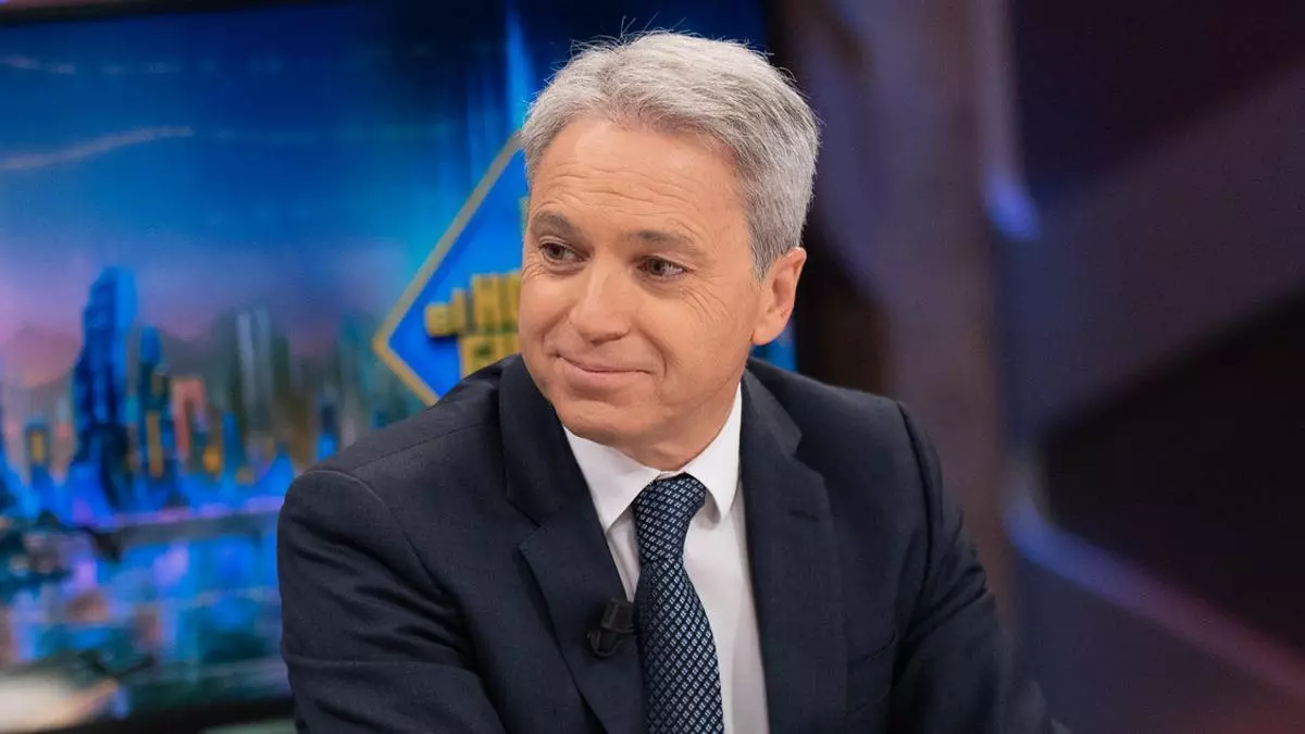 Vicente Vallés pone freno a las dudas sobre el voto por correo en 'El hormiguero': "Conviene tener pruebas"
