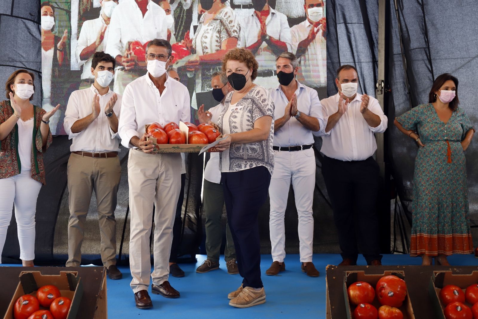 Concurso hortofrutícola de Coín y subasta Mejor Tomate Huevo de Toro