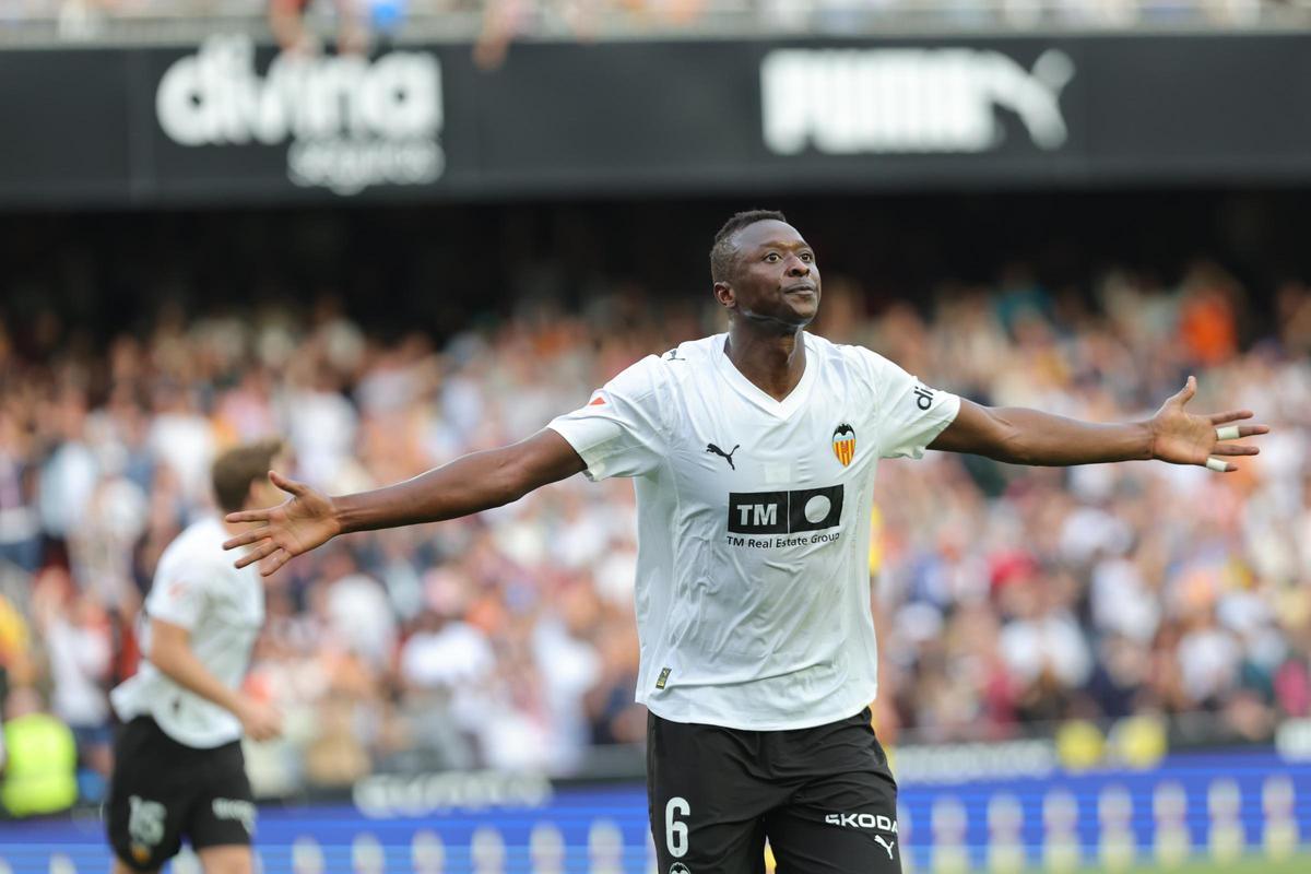 SADIQ CELEBRA EL GOL DEL TRIUNFO