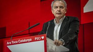 Zapatero surt al rescat del PSOE com a mediador amb Junts: reunions a Suïssa i «sempre disposat a ajudar»