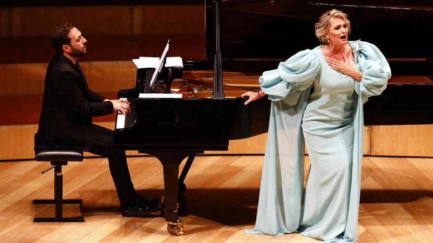 Ainhoa Arteta cierra este viernes la Temporada de Grandes Conciertos del Auditorio