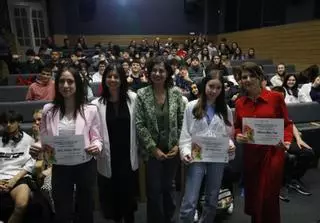 Herminia Luque recibe en Gijón el premio Rosario de Acuña: "Las escritoras son asturianas, pero son patrimonio de todos"