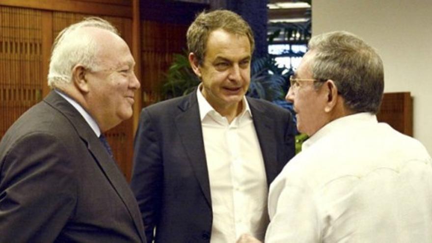 Zapatero: "No voy a entrar en ninguna polémica con Margallo"