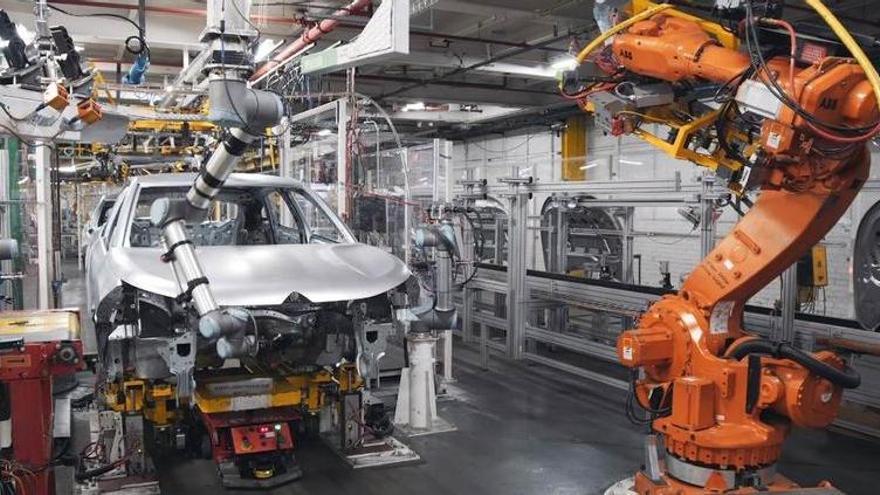 Stellantis plantea un ERE para 175 personas en Madrid y reduce objetivos de producción