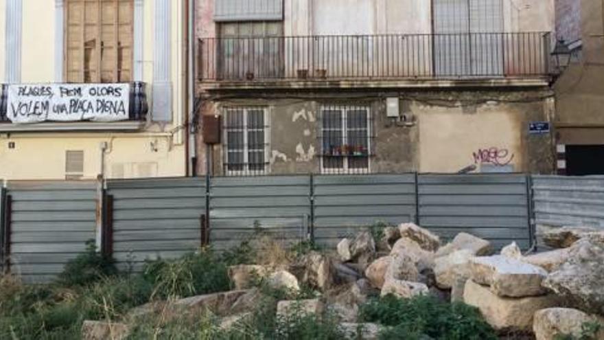 Las Corts rescatarán las ruinas romanas con una plaza nueva junto al hemiciclo