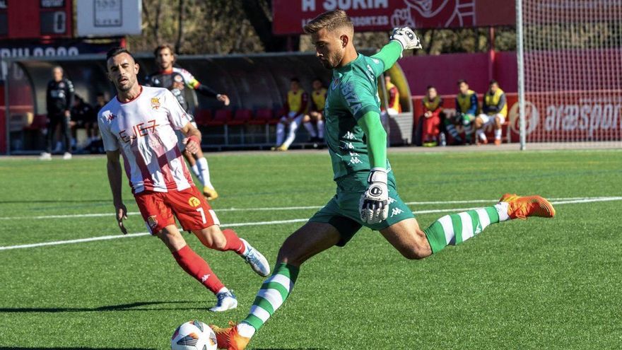 Kellyan García, un guardián de lujo para la portería del Don Benito