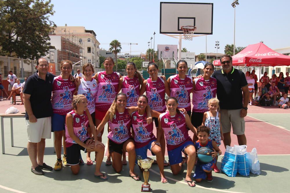 Final de la liga de verano femenina.