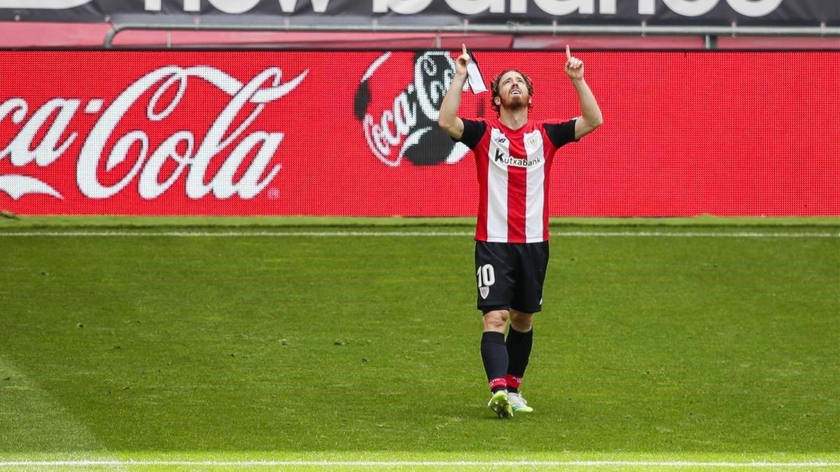 jdomenech53759925 bilbao  spain   june 14  iker muniain of athletic bilbao cel200621173747