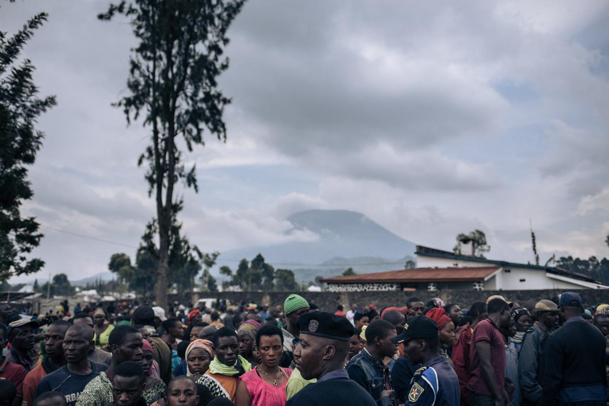 Desplazados a causa de los enfrentamientos cerca de Goma, en el Congo. En casi seis meses de enfrentamientos, más de 300.000 personas han huido de sus hogares.