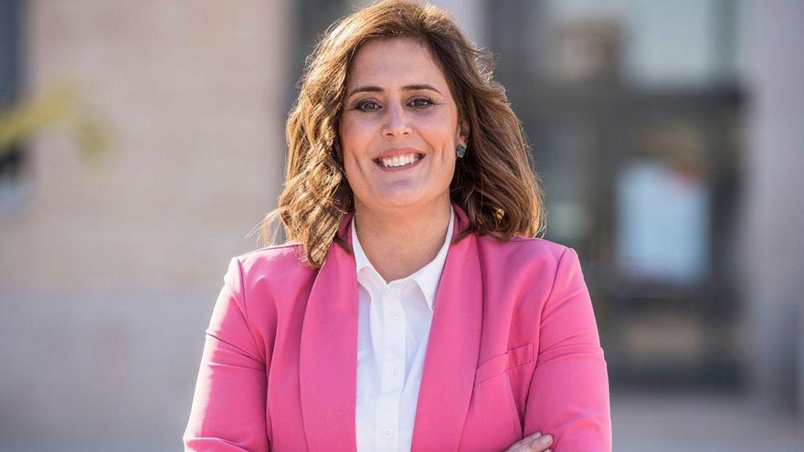 Cristina Piernagorda, candidata del PP a la Alcaldía de Baena. | X
