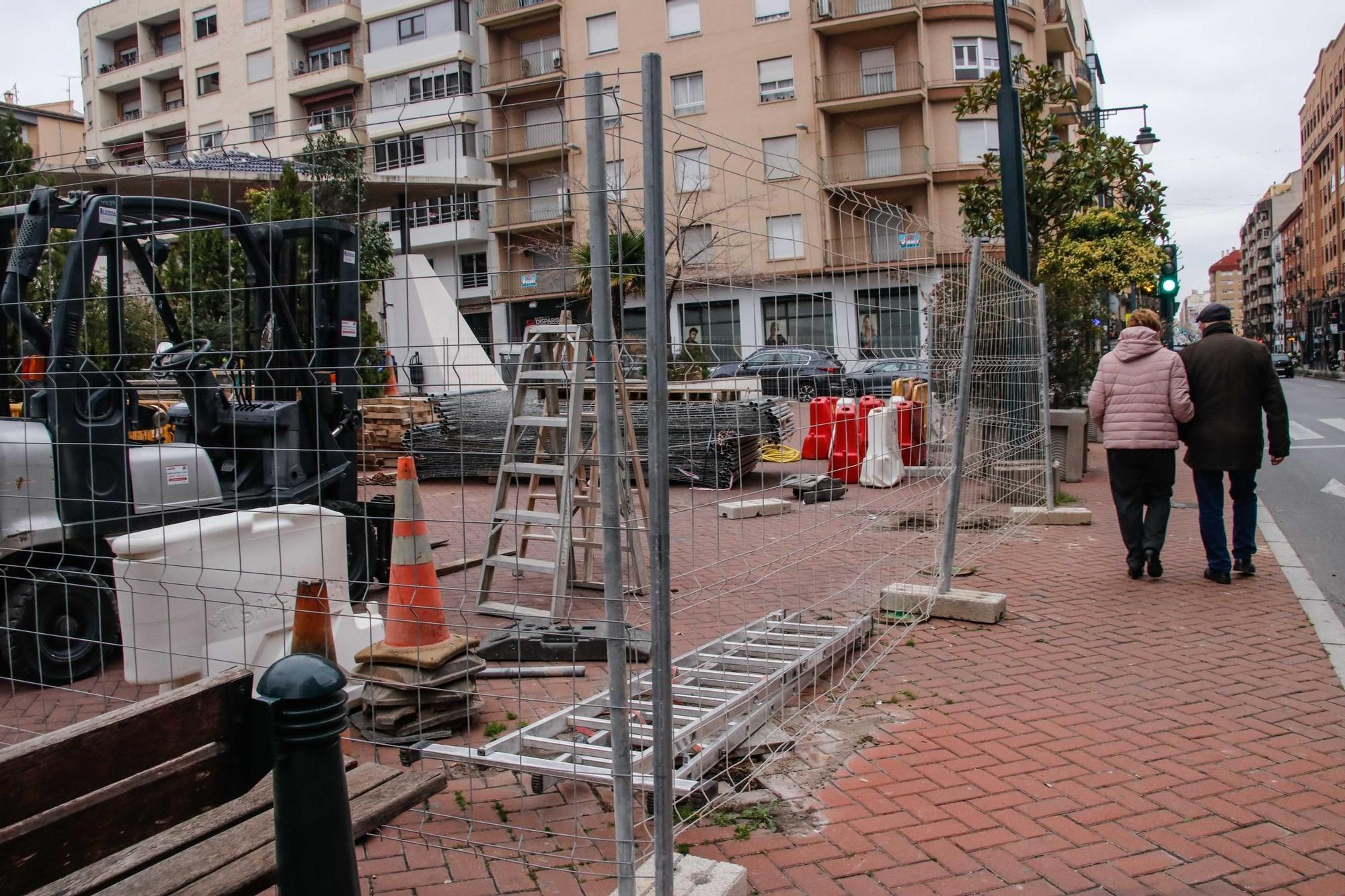 Inician las obras de restauración de la plaza de La Rosaleda