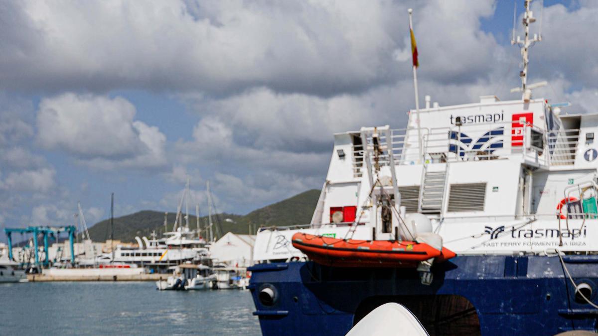 Muere decapitado un hombre en Ibiza tras ser arrollada su embarcación por un ferri