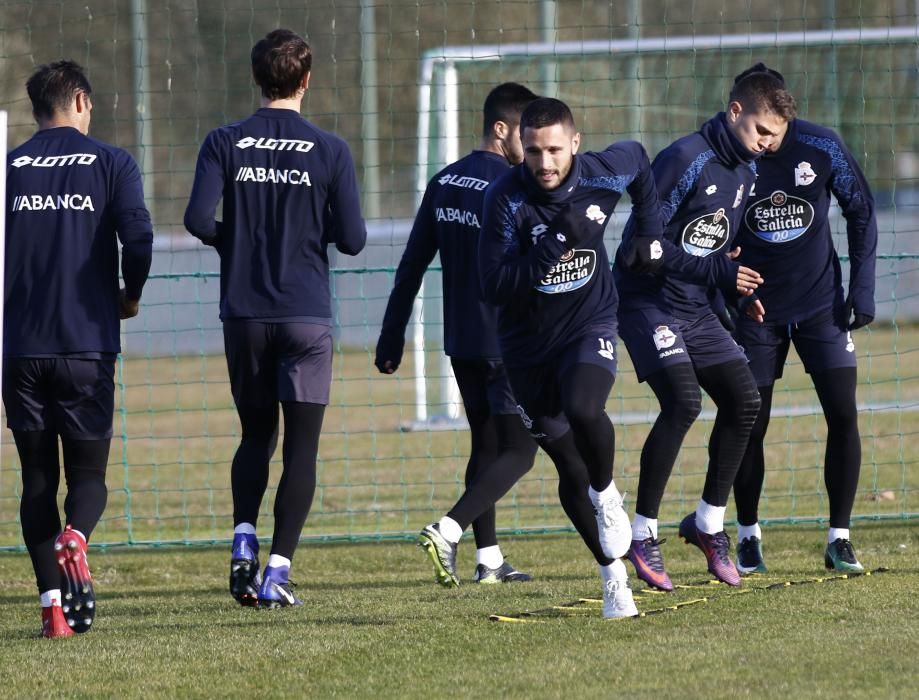 Rubén, Álex Bergantiños y Borja Valle se quedan fuera por decisión técnica.