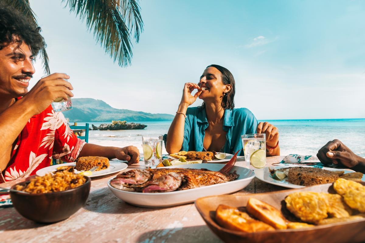 El puerco asado y el moro de gandules son dos platos típicos de la Navidad dominicana.