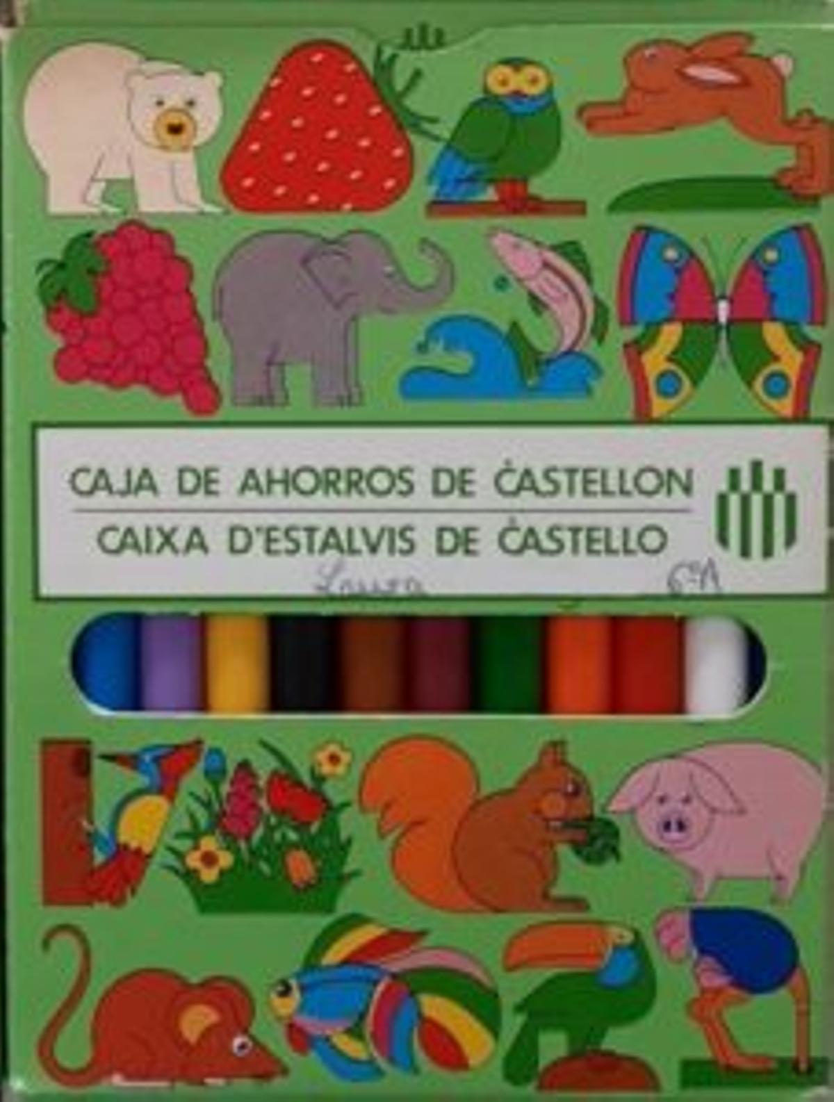 Caja de colores con la que se obsequiaba a los participantes.