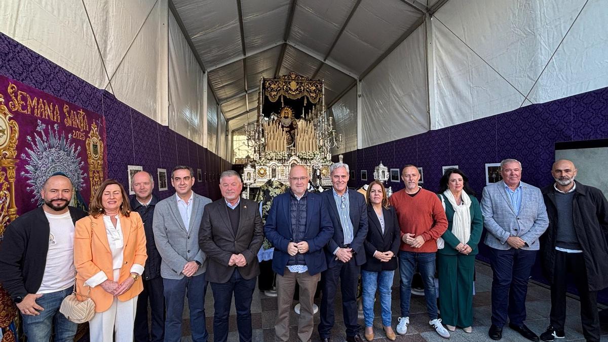 Presentación de la exposición cofrade-