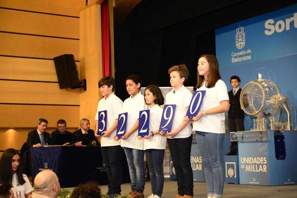 Sorteo de la Lotería Nacional en Betanzos