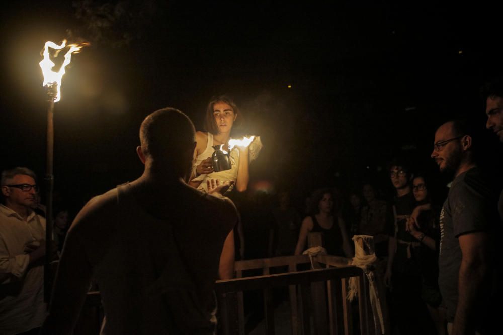 La Fura dels Baus conquista el Coliseo con 'Manes'