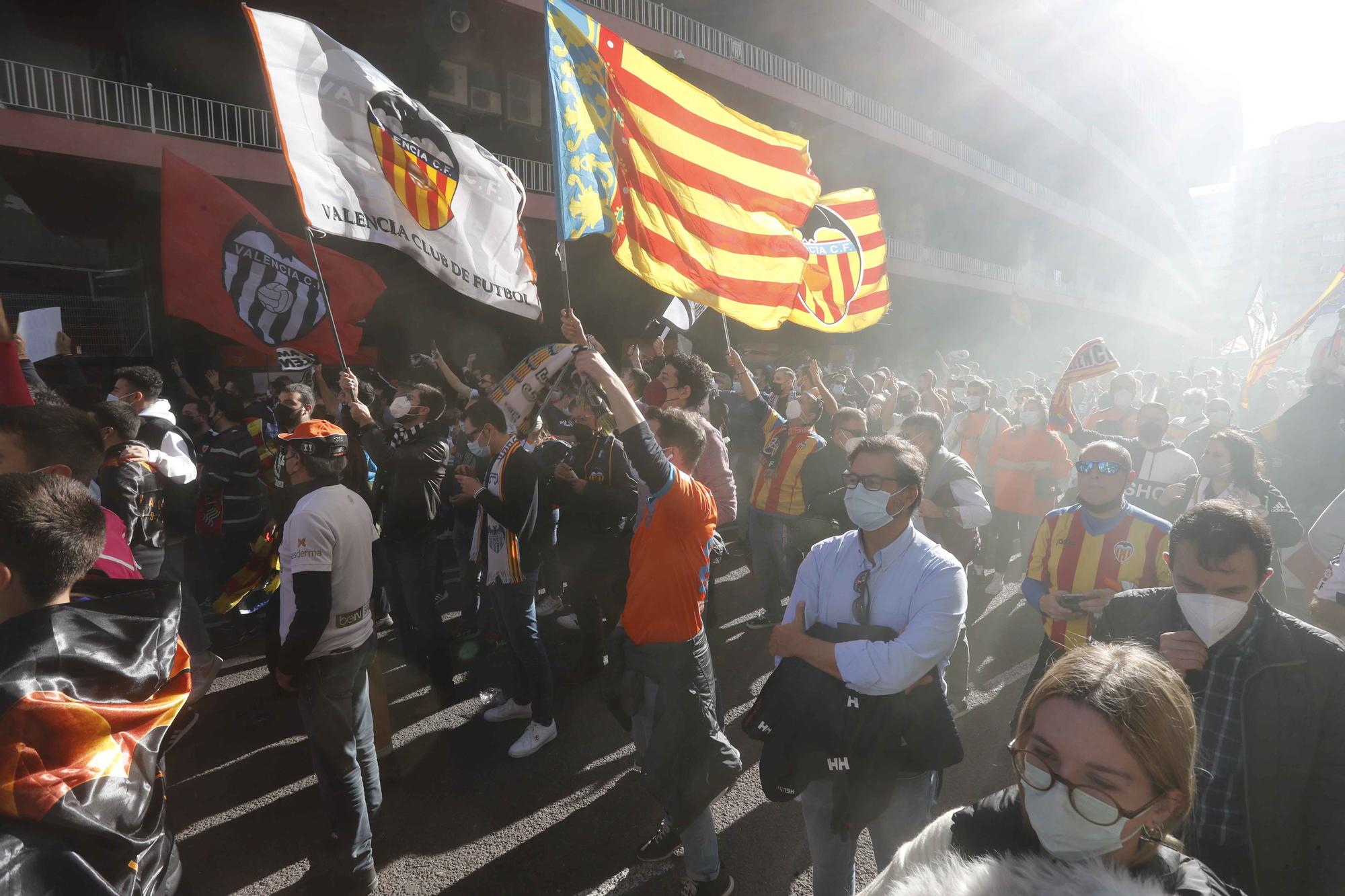 La manifestación valencianista contra Peter Lim (segunda parte)