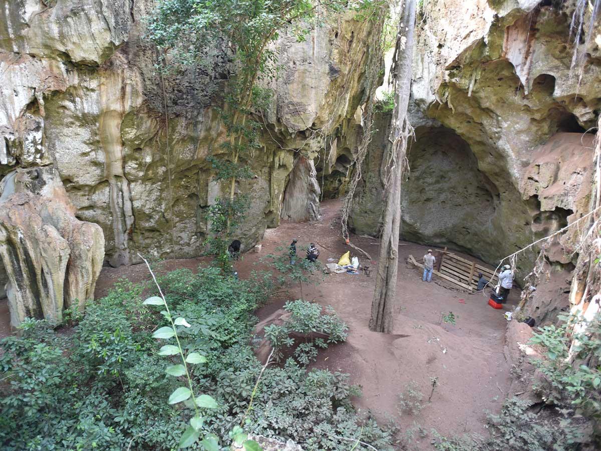 Cueva en la que se encontraron los restos del pequeño
