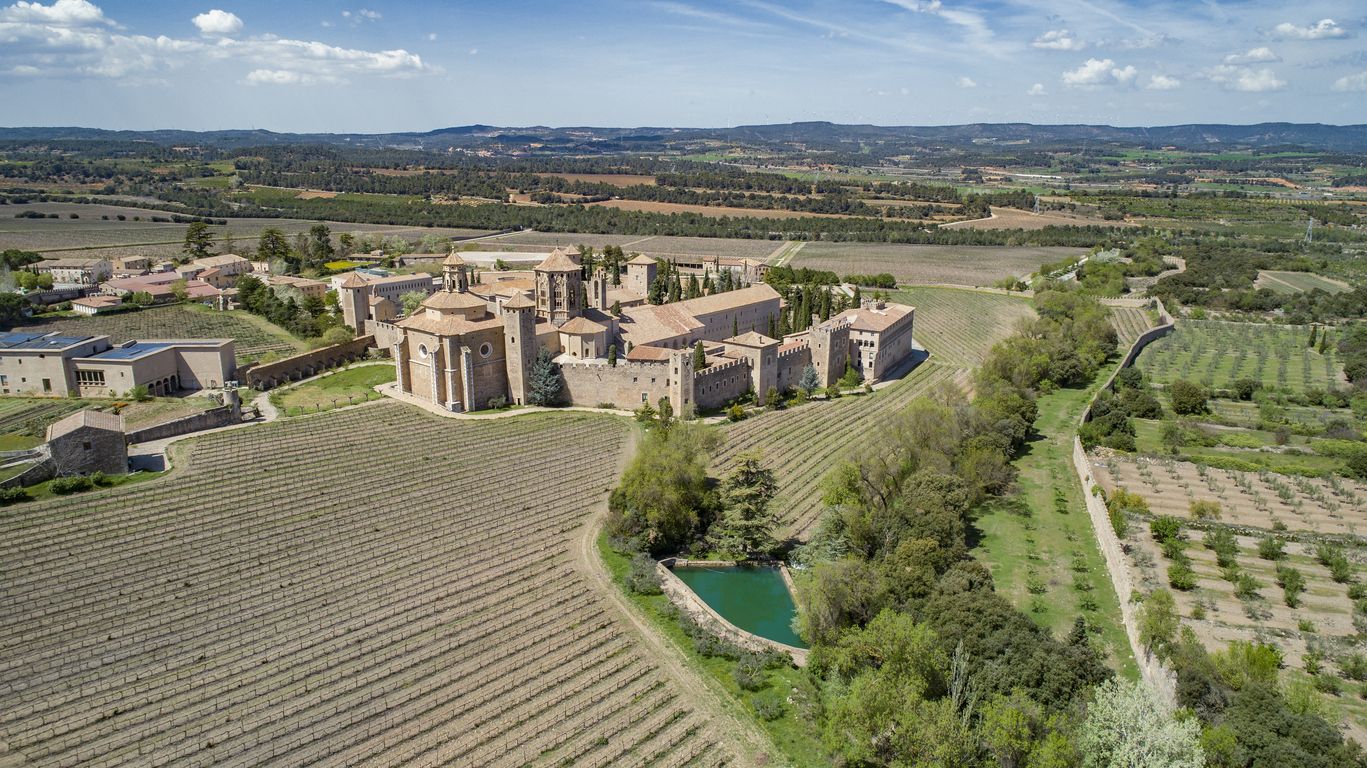 El Monasterio de Poblet es uno de los más grandes de Europa