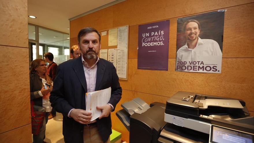 Increpan a gritos al autobús de Hazte Oír en pleno centro de València