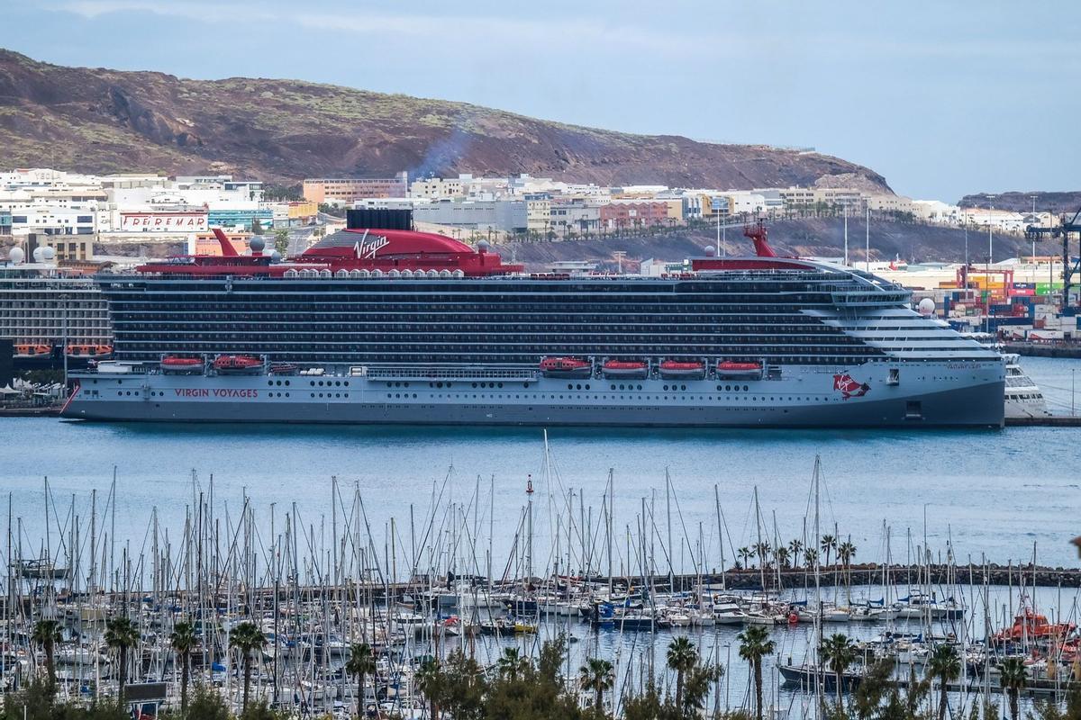 Primera escala en el Puerto de Las Palmas del crucero de lujo 'Valiant Lady'.