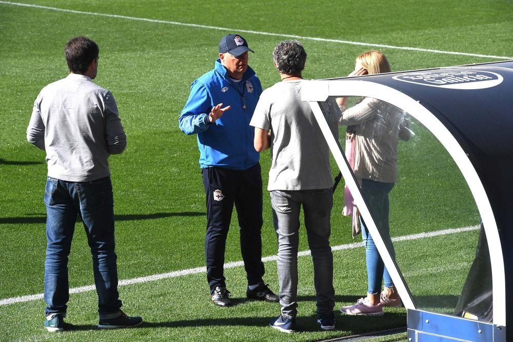 Tino Fernández acude al entrenamiento del Dépor