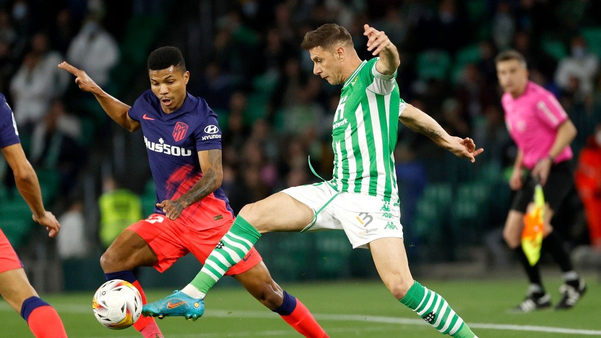 Joaquín fue titular ante el Atlético de Madrid