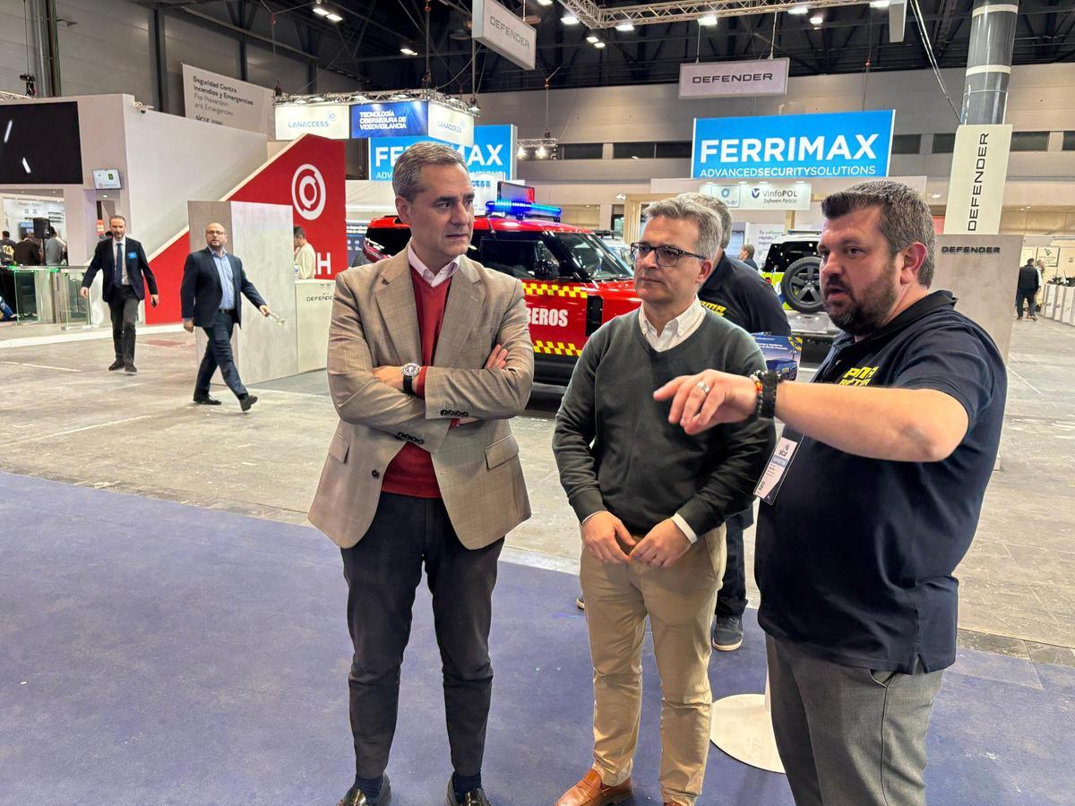 Ortolá y Catalán, en la Feria de la Seguridad, este martes.