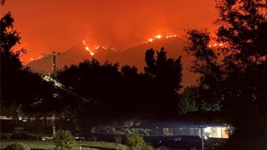 El humo de los incendios forestales de los EEUU contamina el aire de Canadá