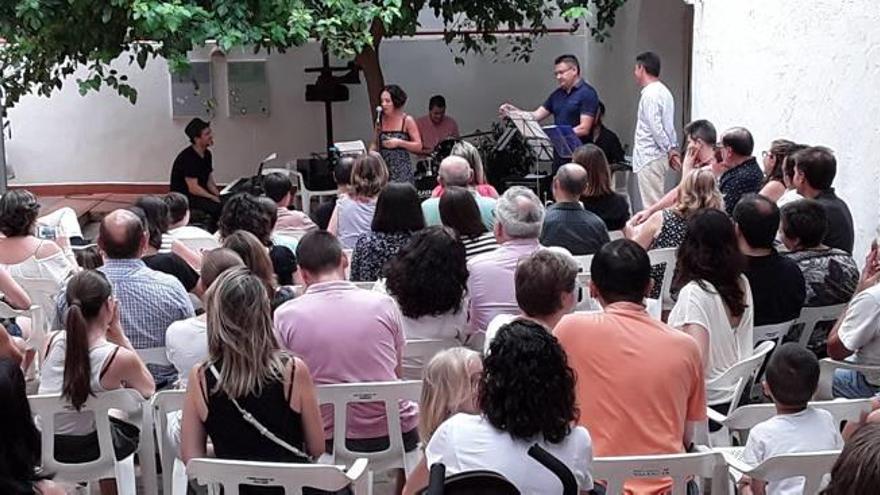 El Museu Comarcal acoge un concierto del IES Tirant lo Blanch de Torrent con motivo de su 50 aniversario