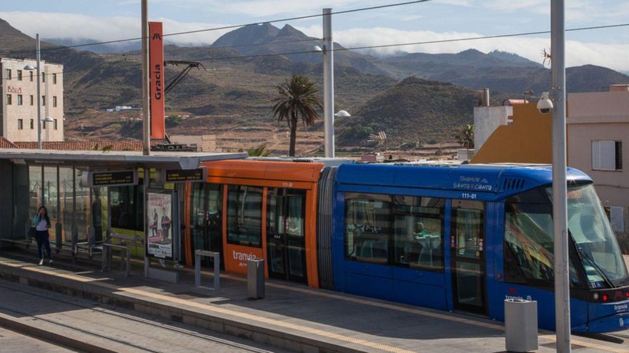 Tram 111 reaches one million kilometers with passengers