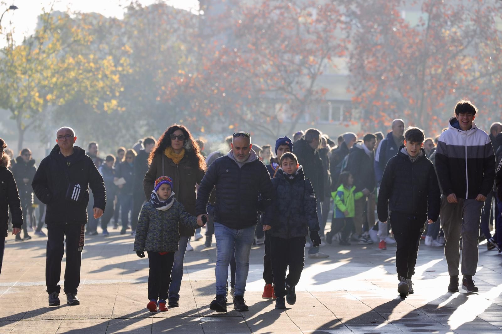 EN IMÁGENES | Gran ambiente en el entrenamiento a puertas abiertas del Real Zaragoza