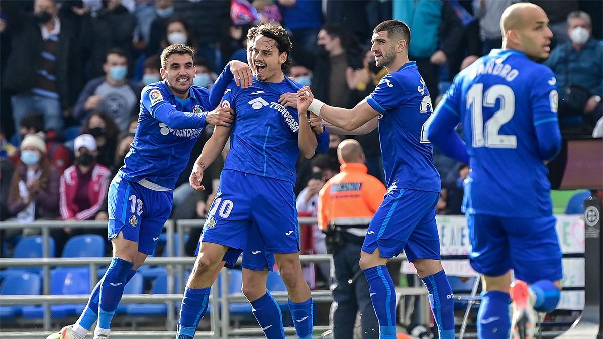 El Getafe gana al Madrid con gol de Enes Ünal